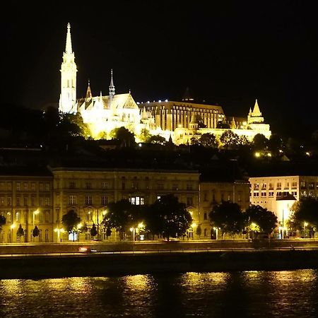 Diana'S Charming Studio At The Buda Castle Будапеща Екстериор снимка